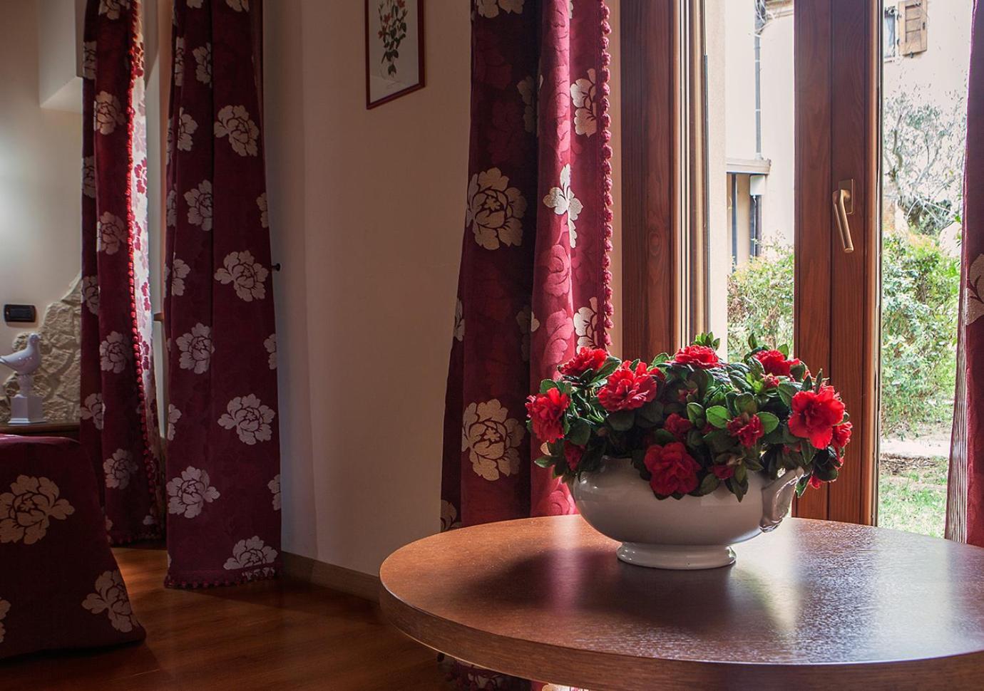 Le Residenze Degli Ulivi Hotell Campofilone Eksteriør bilde